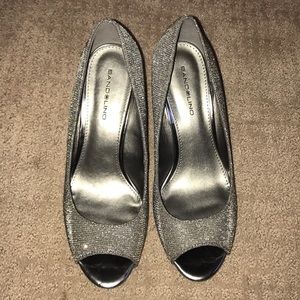 NWOT Bandalino Wedges